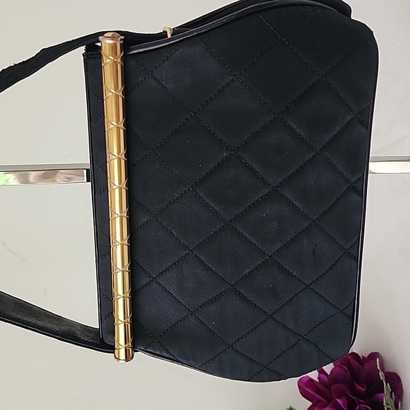 Chanel Vintage Black Quilted Fabric Leather Trim Small Purse Handbag - Picture 3 of 16